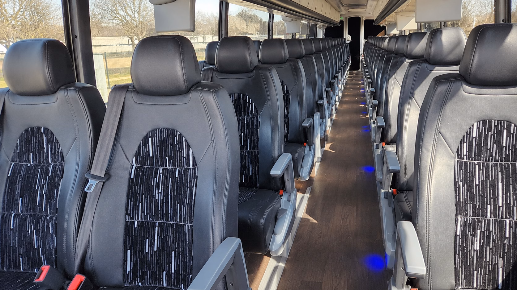 college tour charter buses to rutgers university newark new jersey institute of technology and beyond