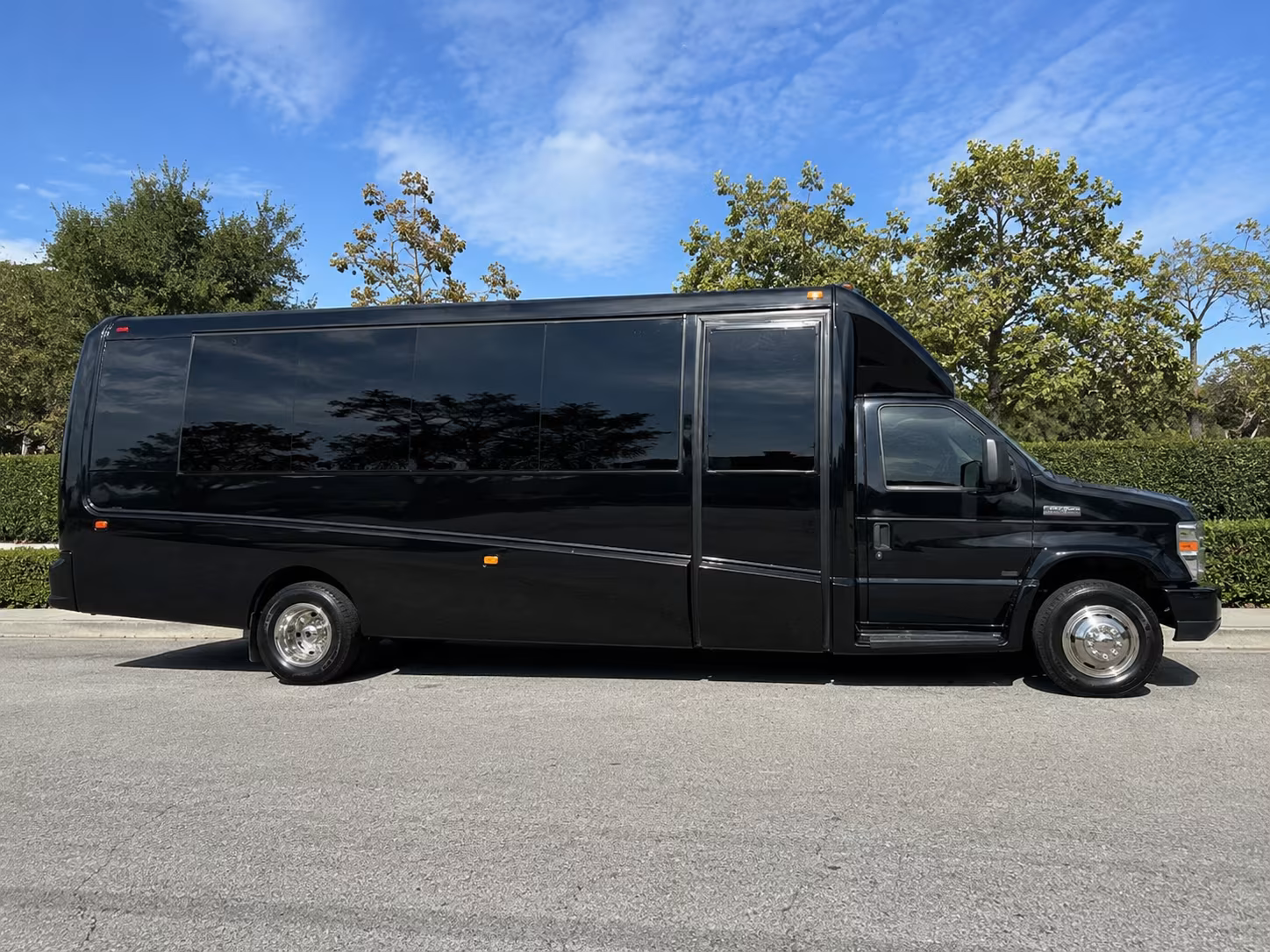 newark military base transfer and troop movement buses